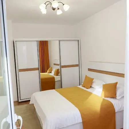 Apartment Strada Muresenilor - Savas Brasov